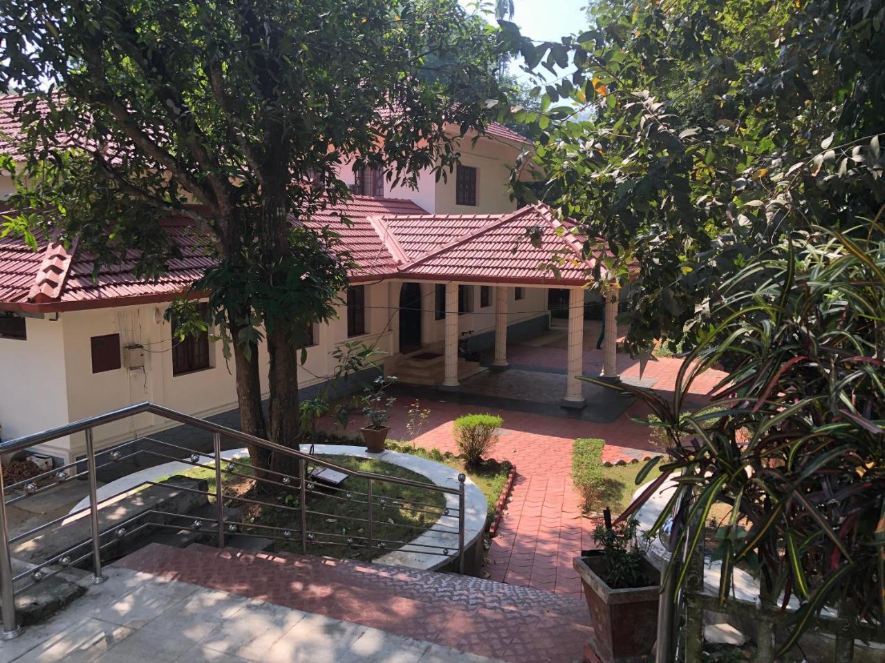 Ayuryogashram Heritage Thrissur Dış mekan fotoğraf